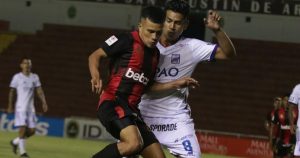 Mannucci y Melgar juegan este martes a las 18:00 horas en el Estadio Monumental de la UNSA.