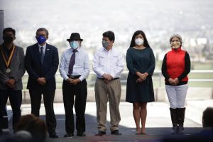 El mandatario peruano, Pedro Castillo, se mostró renuente a responder los cuestionamientos de los medios de comunicación.