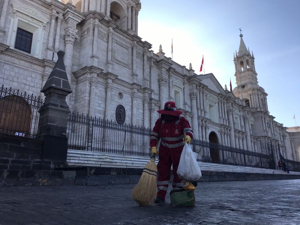 50 toneladas dejaron las serenatas por el aniversario de Arequipa