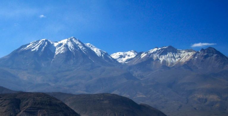 Pastor evangélico muere tras realizar seis días de oración y ayuno en las faldas del volcán Chachani