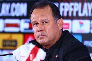 Juan Reynoso llegará a Arequipa para ver a Melgar días antes de anunciar su primera convocatoria.