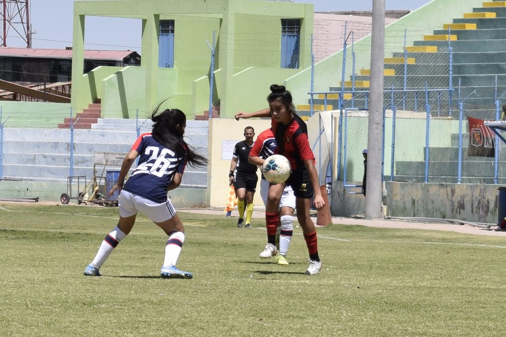 Melgar venció 4-0 a White Star y Stella Maris 3-1 a Consorcio Arequipa en las semifinales de la etapa provincial de la Copa Perú Femenina.