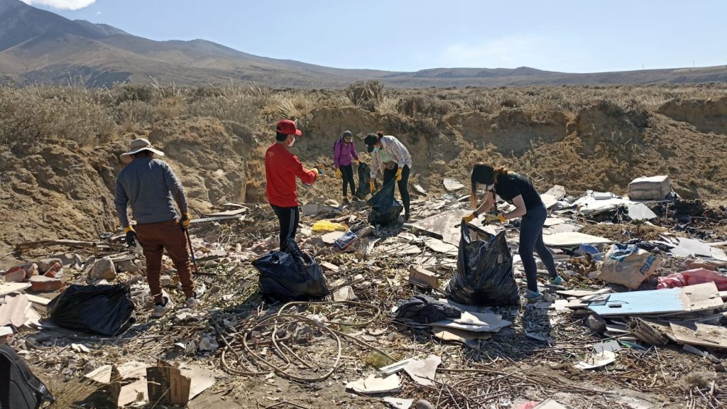 La basura fue recogida a través de la campaña de limpieza que organizó la Municipalidad Distrital de Cayma.