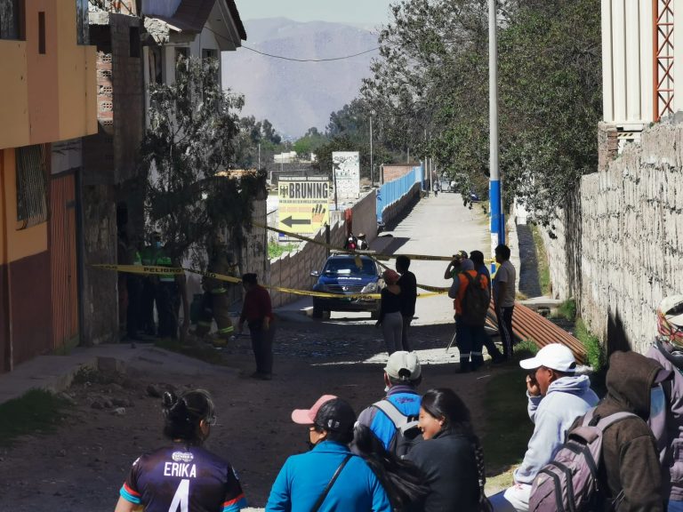 Cerro Colorado: Balón de gas explotó en una vivienda del sector de Zamácola cerca al colegio “Bruning”