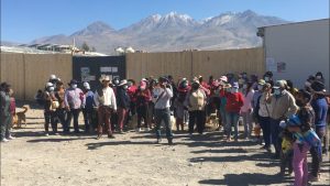 Padres de Familia del colegio Pinto Talavera exigen se termine la construcción de la institución