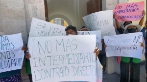 Los precios rondan los S/800 hasta los S/1200, teniendo que costar como máximo S/200, por eso denuncian tercerización en el alquiler.