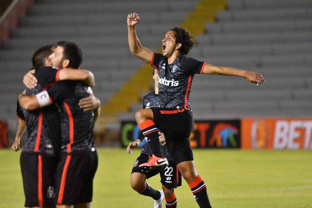 Esta noche ante Deportivo Municipal, Melgar marcó más de 4 goles por primera vez en el año.