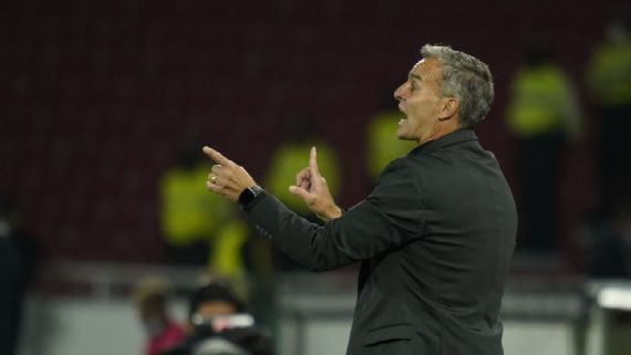 ¿Qué dijo Pablo Lavallén tras la derrota ante Independiente del Valle?