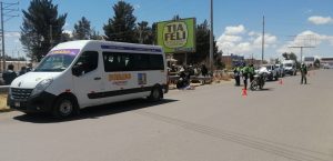 Testigos del acto señalaron que el accidente ocurrió por descuido de la madre al no darse cuenta cuando el niño se metió debajo del vehiculo.