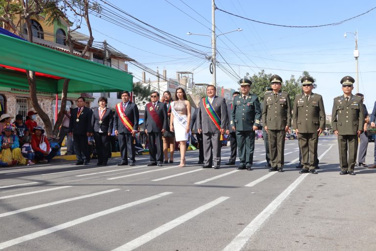 Después de dos años volvió el desfile cívico militar por el aniversario de Moquegua