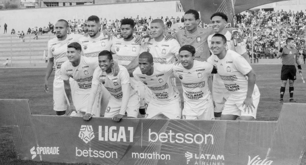 XI titular de Ayacucho FC, que acaba de perder la categoría y jugará la Liga 2 el año entrante.