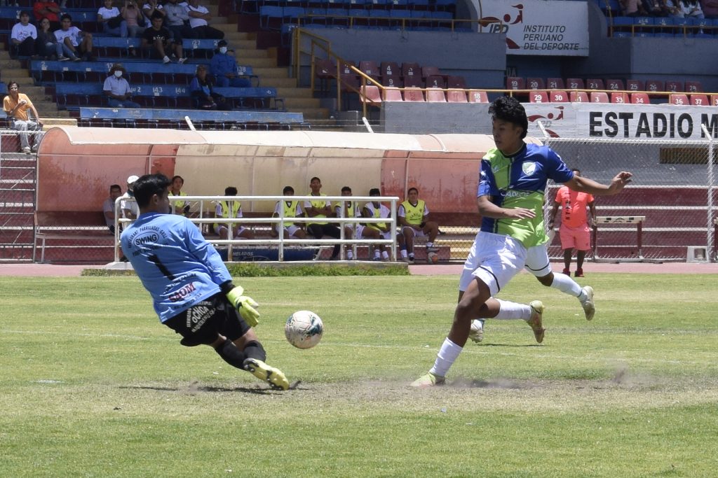 San Carlos necesita una victoria para consumar su ascenso a la Primera División del Fútbol Arequipeño.