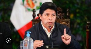 Ministros presentan su renuncia tras el cierre inconstitucional del Congreso de la República