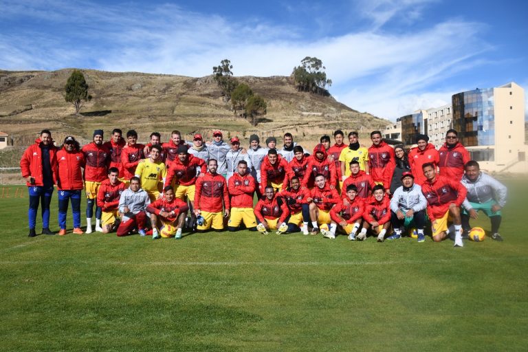 Cienciano culminó entrenamientos en Bolivia