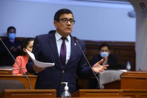 Congreso: José Williams manifestó que el primer ministro debería reemplazar a la presidenta en caso de viaje