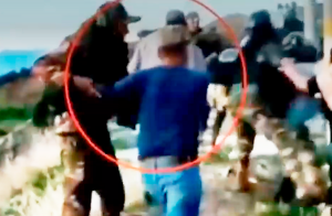 Ayacucho: Policía y manifestante caen a barranco tras enfrentamiento en peaje de Socos