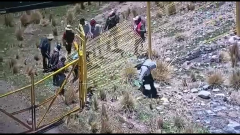 Cusco: Sujetos atacan instalaciones de minera Antapaccay por segunda vez (VIDEO)