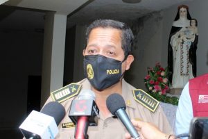 Jefe de la Región Policial, coronel PNP Elder Calderón Cossío