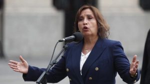 Consejo Regional de Puno considera a Dina Boluarte 'persona no grata' y piden su renuncia.