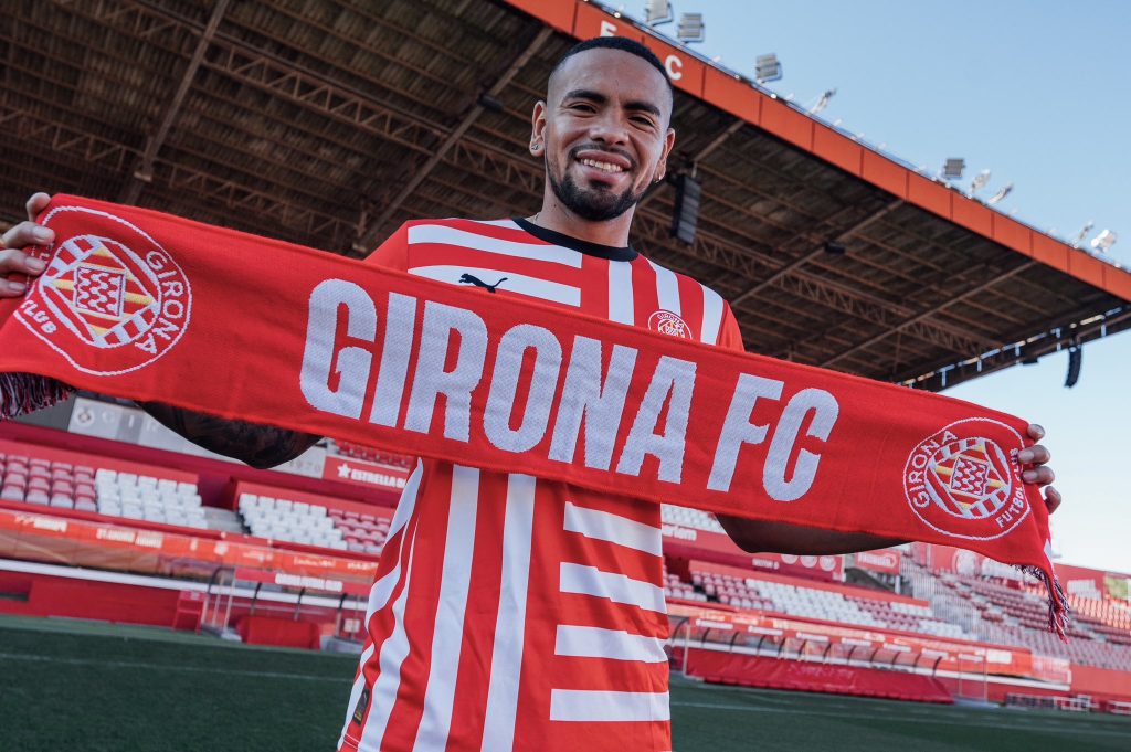 Alexander Callens espera debutar pronto con el Girona FC en La Liga de España.