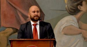 Eduardo García: « La situación actual amerita un cambio de rostros en la dirección del país»