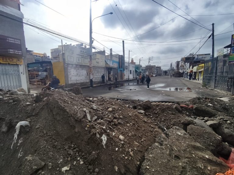 Paucarpata: Obra inconclusa de la gestión de José Supo afecta a los vecinos de la calle Colón