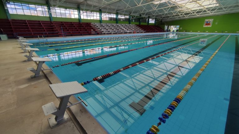 Cierran piscina olímpica de Cayma por serios daños en su infraestructura