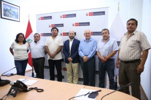 Bono excepcional de s/ 950 para maestros y auxiliares será entregado este mes, anunció el ministro de Educación