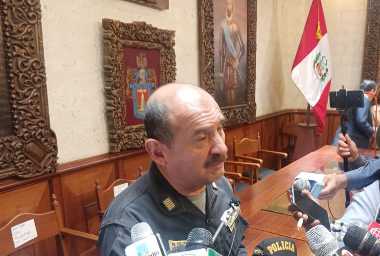 Coronel PNP Luis Pacheco: «La población debe protestar de forma pacífica»