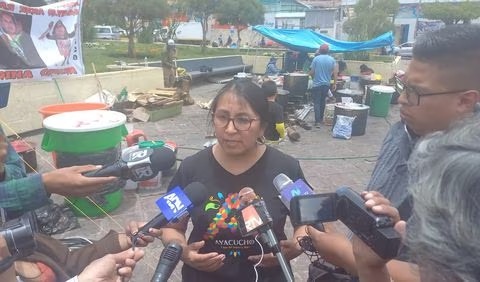 Cusco: Manifestantes rechazaron la presencia de la congresista Ruth Luque
