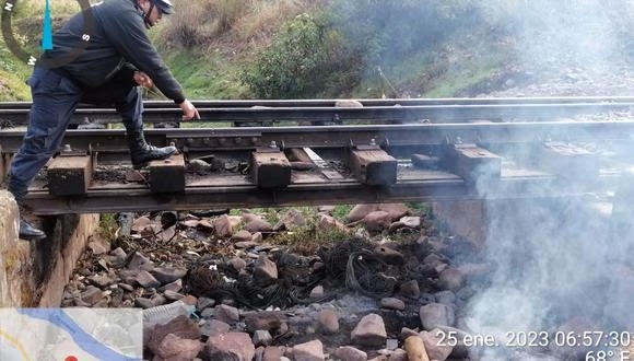 Cusco: Continúan atentados contra la vía ferroviaria