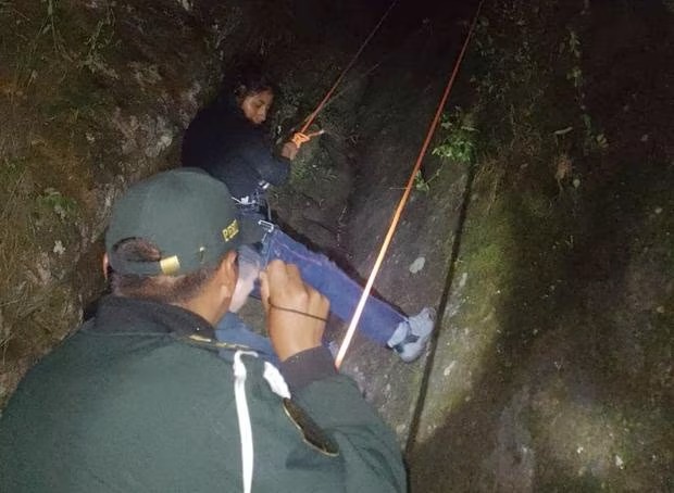 Machu Picchu: Rescatan a turistas atrapados en montaña Putucusi