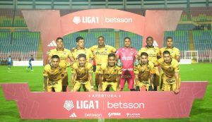 Equipo titular de Cusco FC que ganó a Alianza Atlético en la Liga 1 Betsson.
