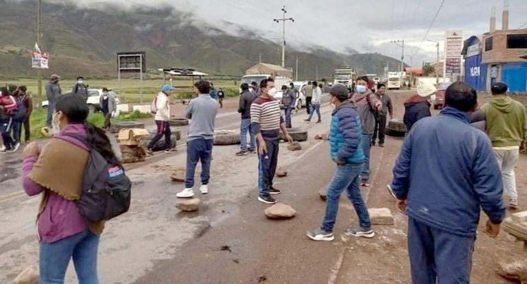 Cusco: Gobernador regional pide a manifestantes desbloquear las vías