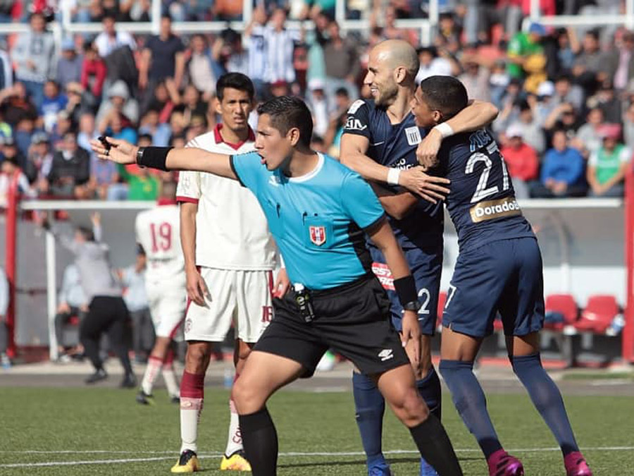 Jesús Cartagena será el árbitro del duelo entre Melgar y Cristal por la fecha 5 del Torneo Apertura.