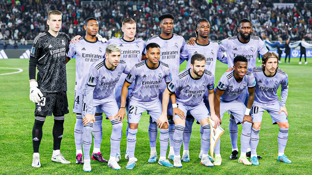 Equipo del Real Madrid en su debut en el Mundial de Clubes.