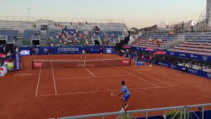 Tenista peruano, Juan Pablo Varillas, en su derrota en el Open Córdoba.