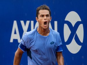 Celebración de Juan Pablo Varillas tras alcanzar los cuartos de final del Argentina Open.