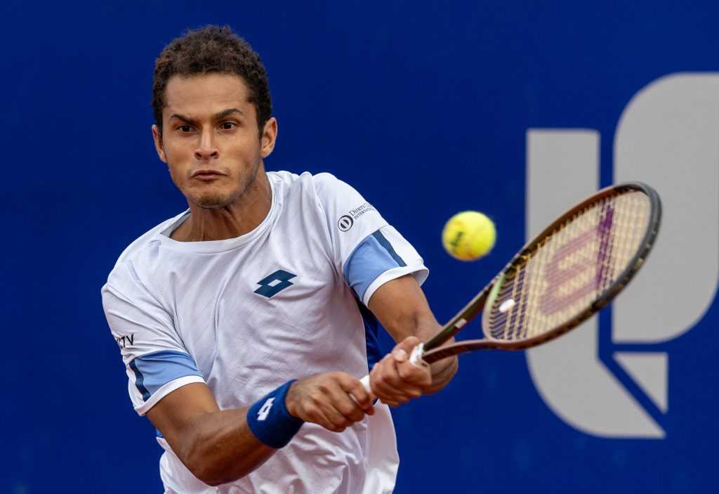 Juan Pablo Varillas alcanzó las semifinales del Argentina Open.