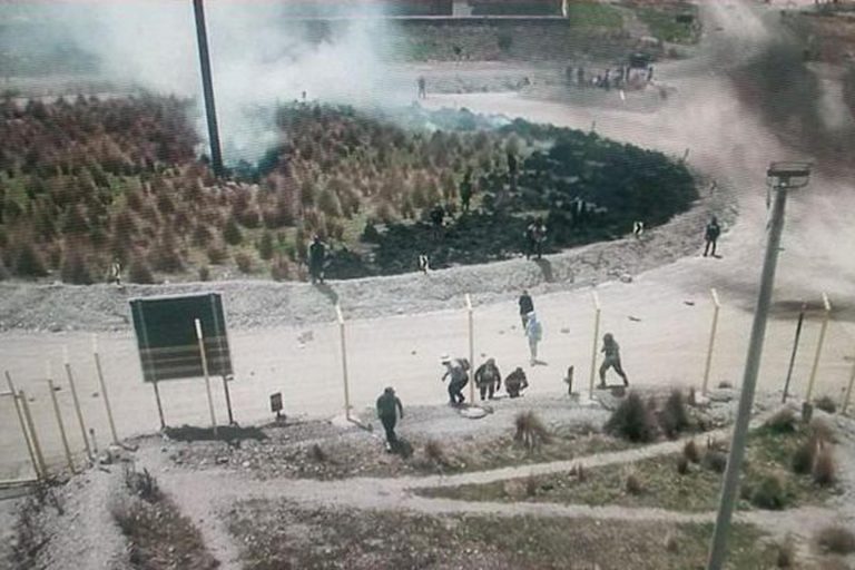Cusco: Sujetos atacan convoy de minera Antapaccay y un chofer termina herido