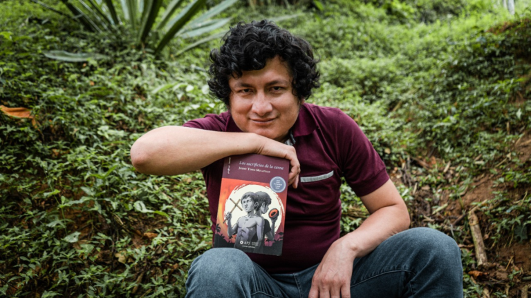 Jhemy Tineo Mulatillo: “Los rechazos de los editores le dieron suerte a mi libro”