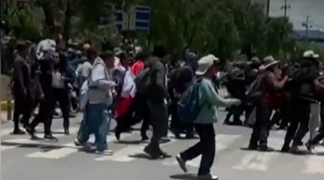 Cusco: Ciudadanos se enfrentaron a manifestantes