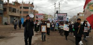 Juliaca: Familiares de los fallecidos el pasado 9 de enero se movilizan hacia el aeropuerto