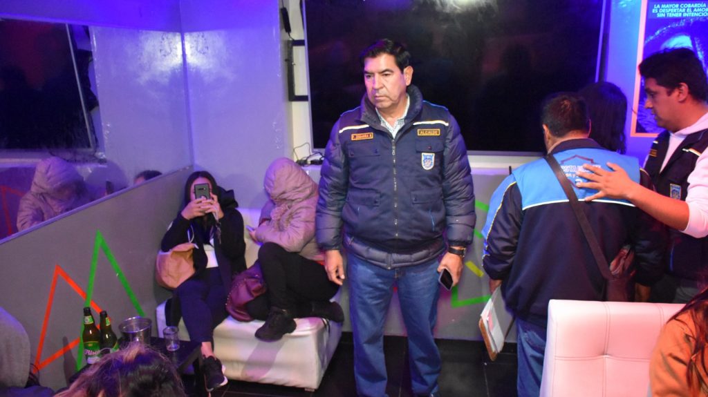 Clausuran night club de la avenida dolores en Arequipa