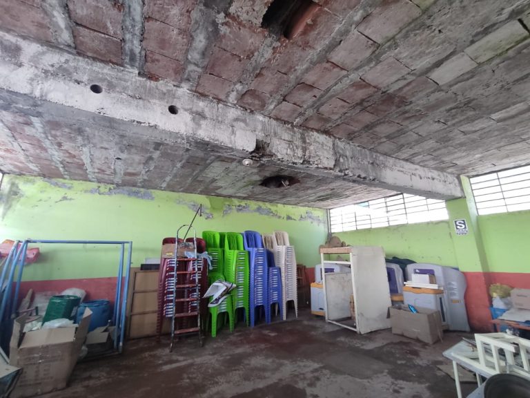 Paucarpata: Institución Educativa Miguel Grau A en pésimas condiciones a días de iniciar el año escolar