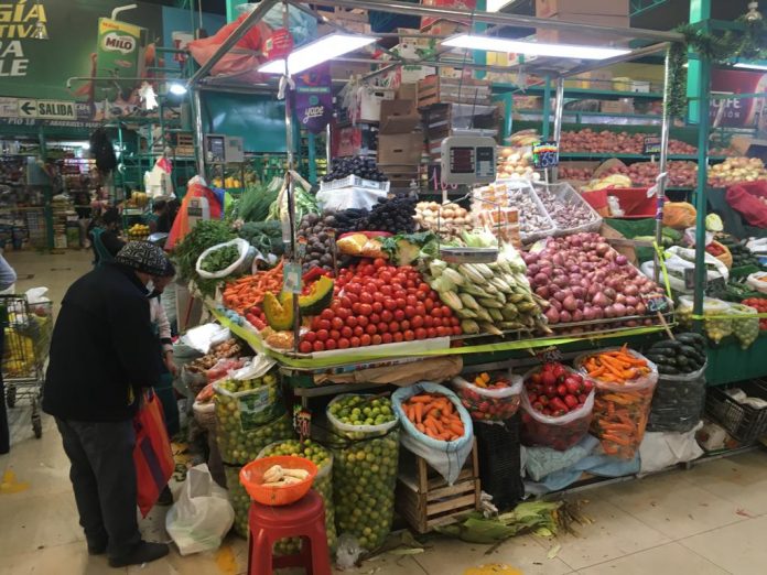 Conozca los precios de productos de primera necesidad en el Avelino Cáceres