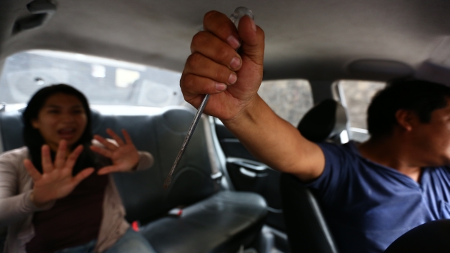 Sentencian a sujetos que bajo la modalidad de ‘falso taxi’ le robaron sus pertenencias a una mujer