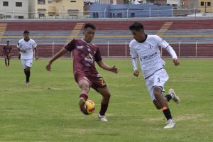 Independencia no pudo con Atlético Universidad en la fecha 3 de la Liga de Cercado.