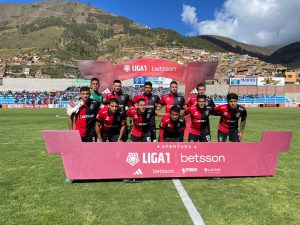 Equipo titular de Melgar en Tarma.