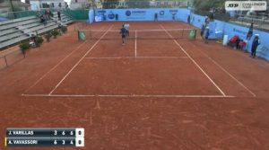 Imágen del triunfo de Juan Pablo Varillas que le dio el pase a las semifinales del Challenger en Sanremo.